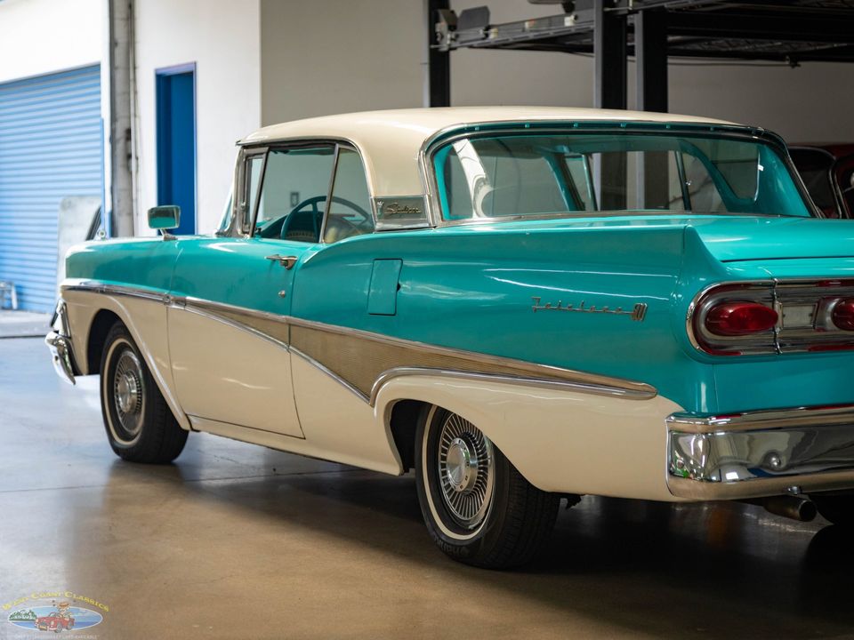 1958 Ford Fairlane 500 Skyliner Retractable 352/300HP V8