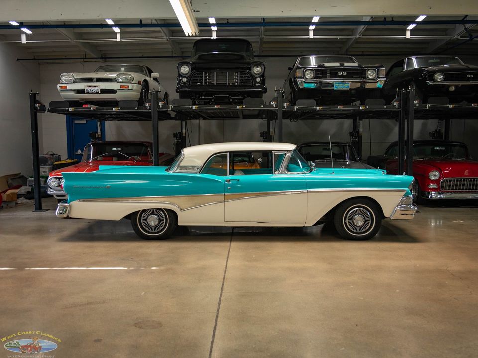 1958 Ford Fairlane 500 Skyliner Retractable 352/300HP V8