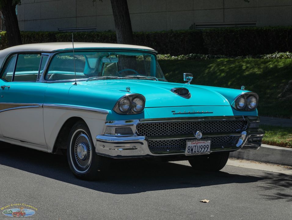 1958 Ford Fairlane 500 Skyliner Retractable 352/300HP V8