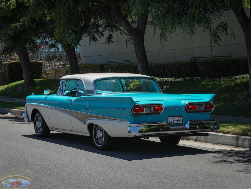 1958 Ford Fairlane 500 Skyliner Retractable 352/300HP V8