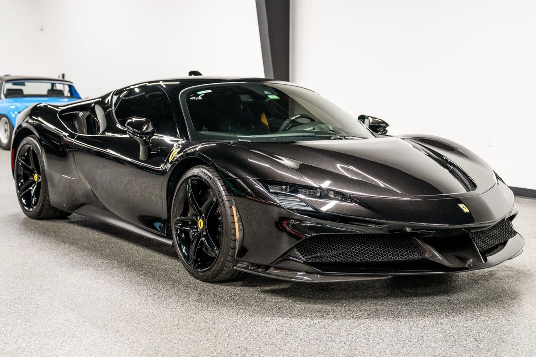 2024 Ferrari SF90