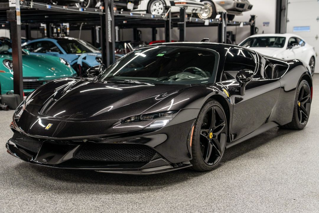 2024 Ferrari SF90