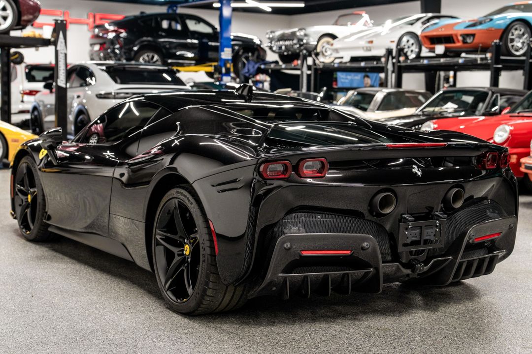 2024 Ferrari SF90