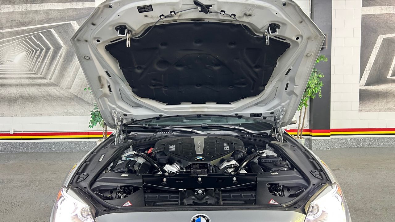 2012 BMW 6 Series