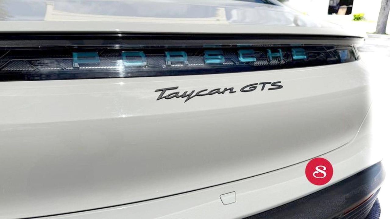 2023 Porsche Taycan