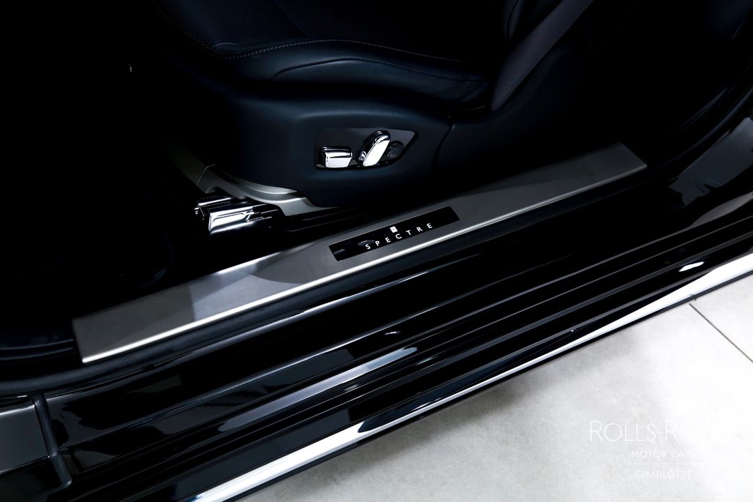 2025 Rolls-Royce Spectre