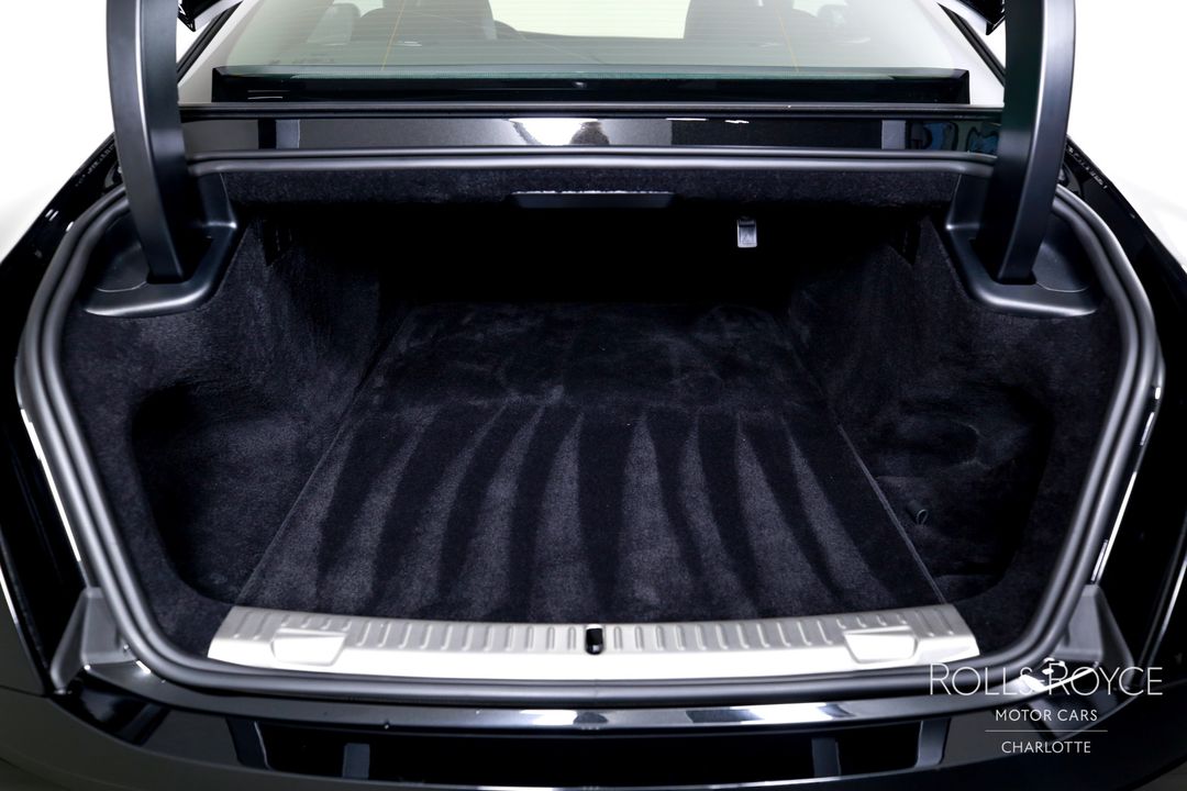 2025 Rolls-Royce Spectre
