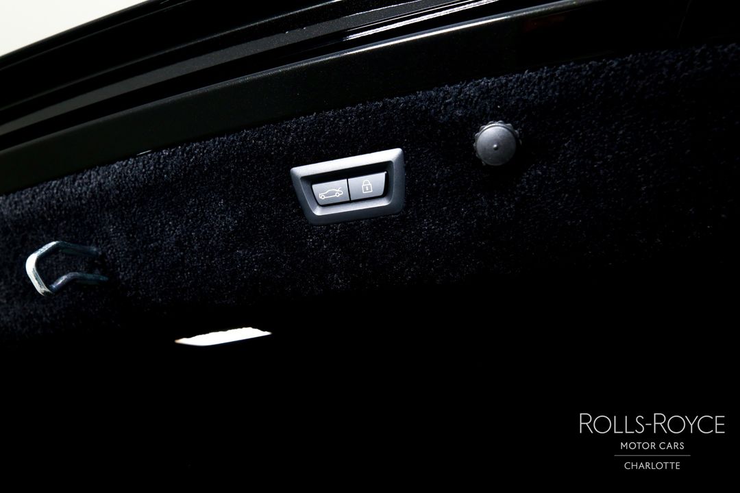 2025 Rolls-Royce Spectre