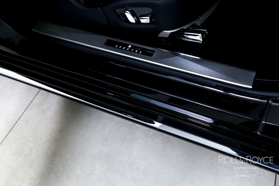 2025 Rolls-Royce Spectre