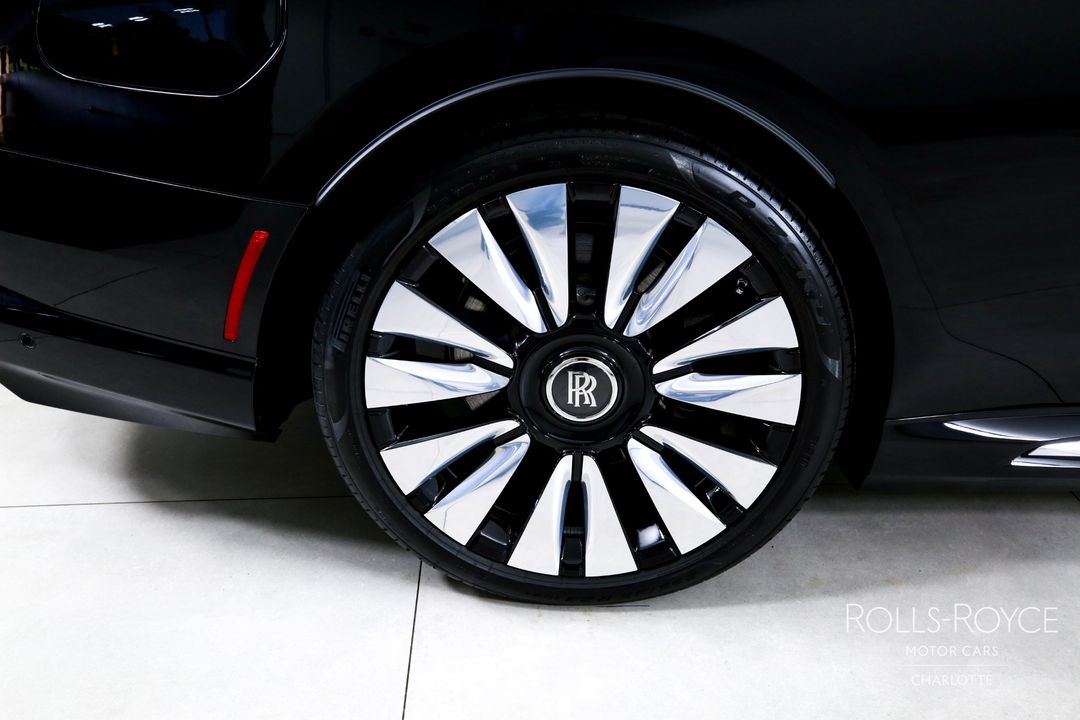 2025 Rolls-Royce Spectre