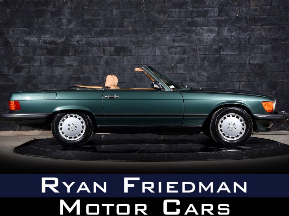 1989 Mercedes-Benz 560-Class