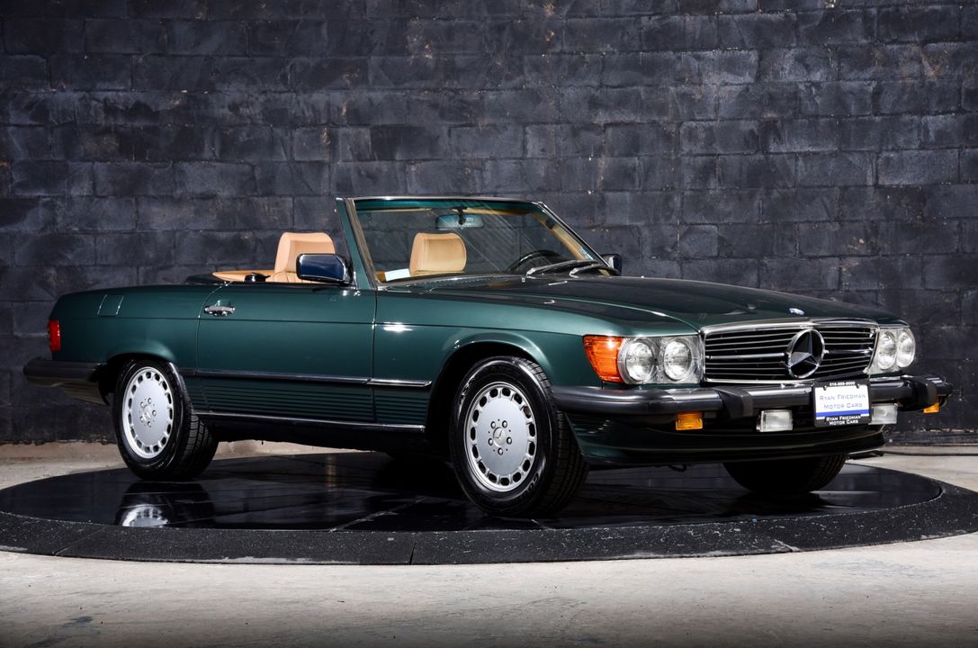 1989 Mercedes-Benz 560-Class
