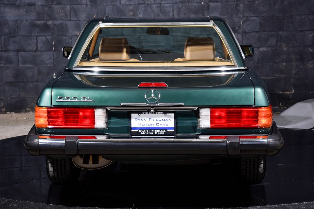 1989 Mercedes-Benz 560-Class