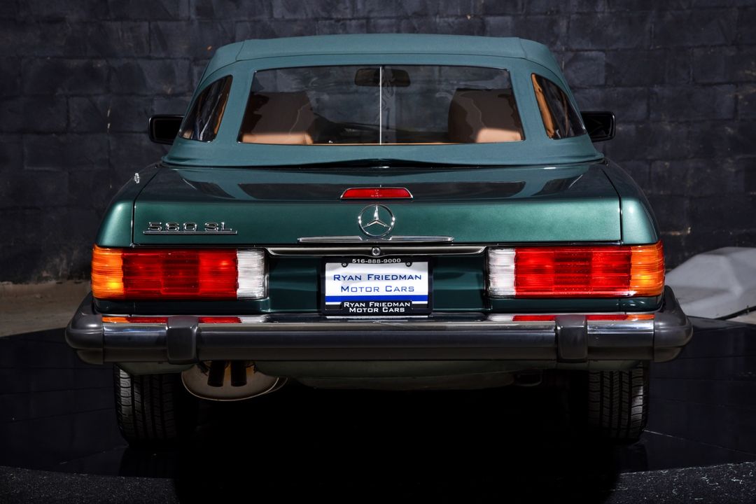 1989 Mercedes-Benz 560-Class