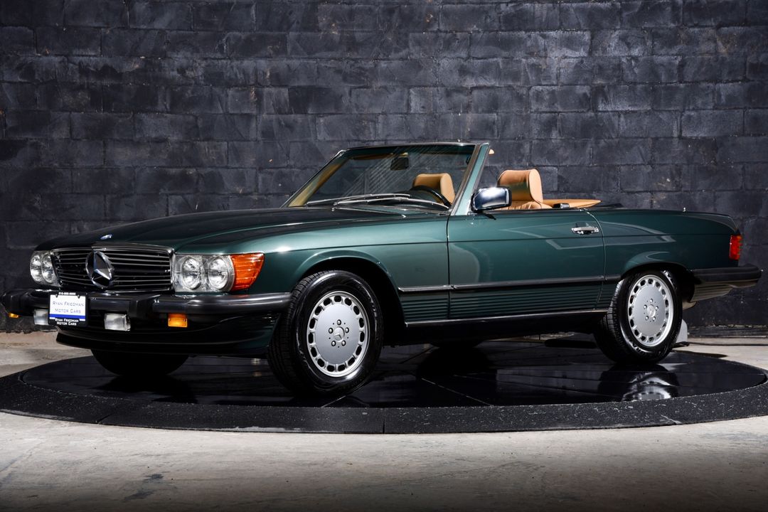 1989 Mercedes-Benz 560-Class