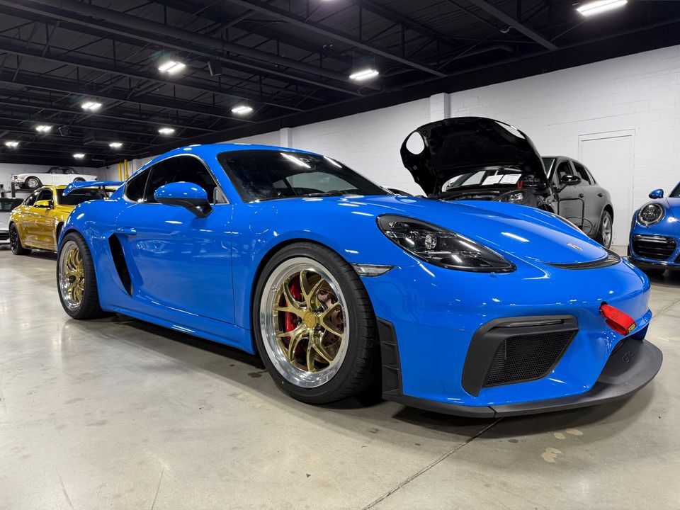 2022 PORSCHE 718 CAYMAN