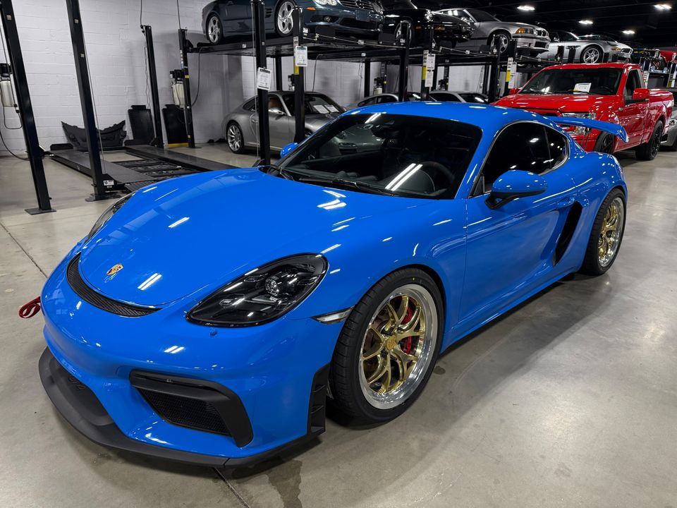 2022 PORSCHE 718 CAYMAN