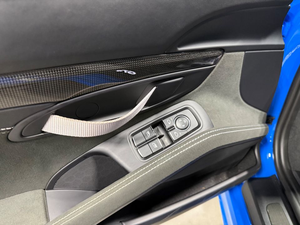 2022 PORSCHE 718 CAYMAN