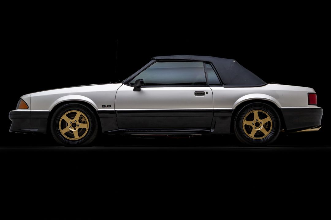 1990 Ford Mustang