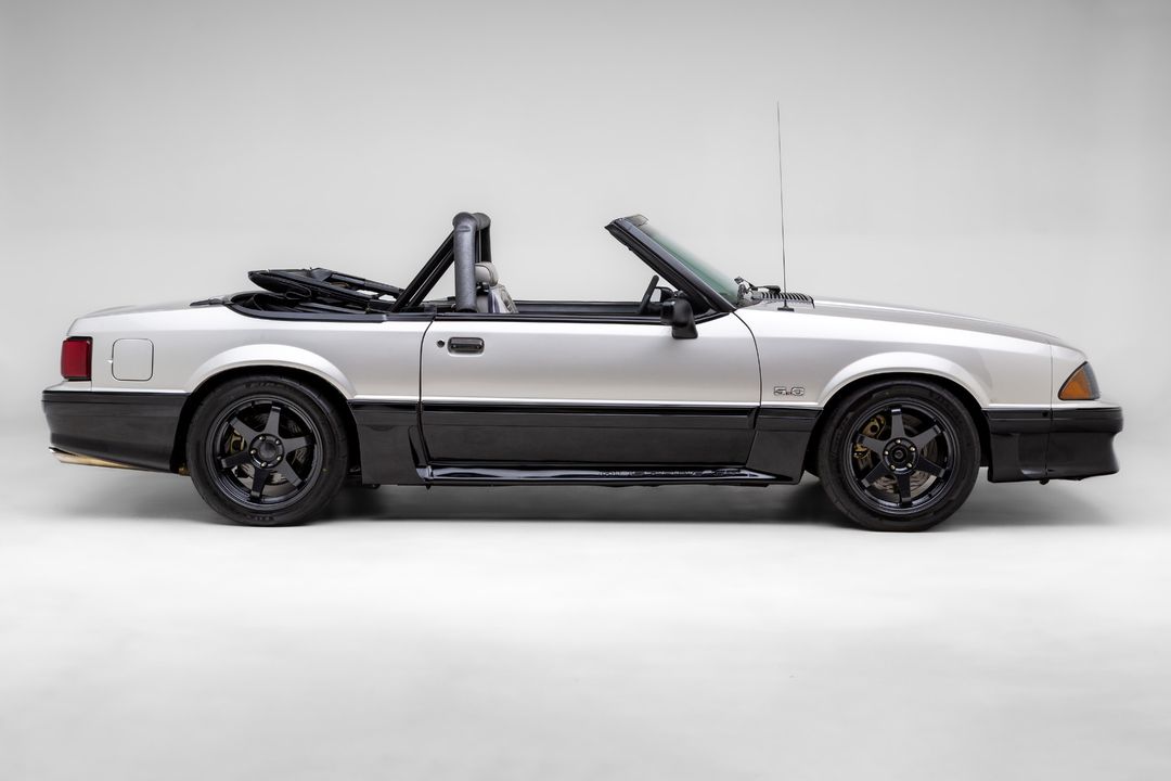 1990 Ford Mustang