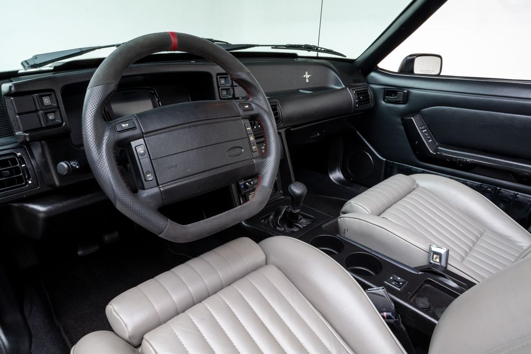 1990 Ford Mustang