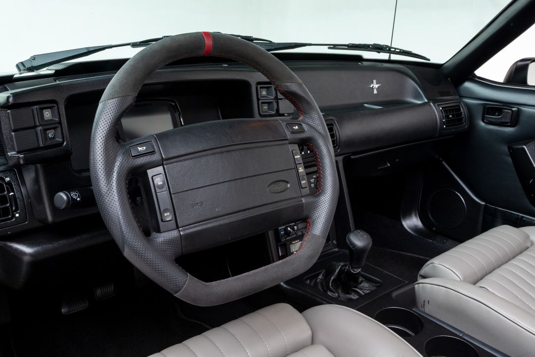 1990 Ford Mustang