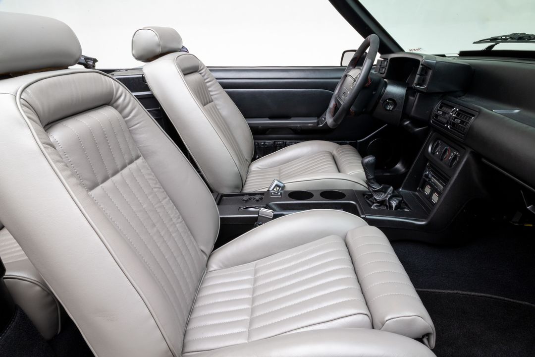 1990 Ford Mustang