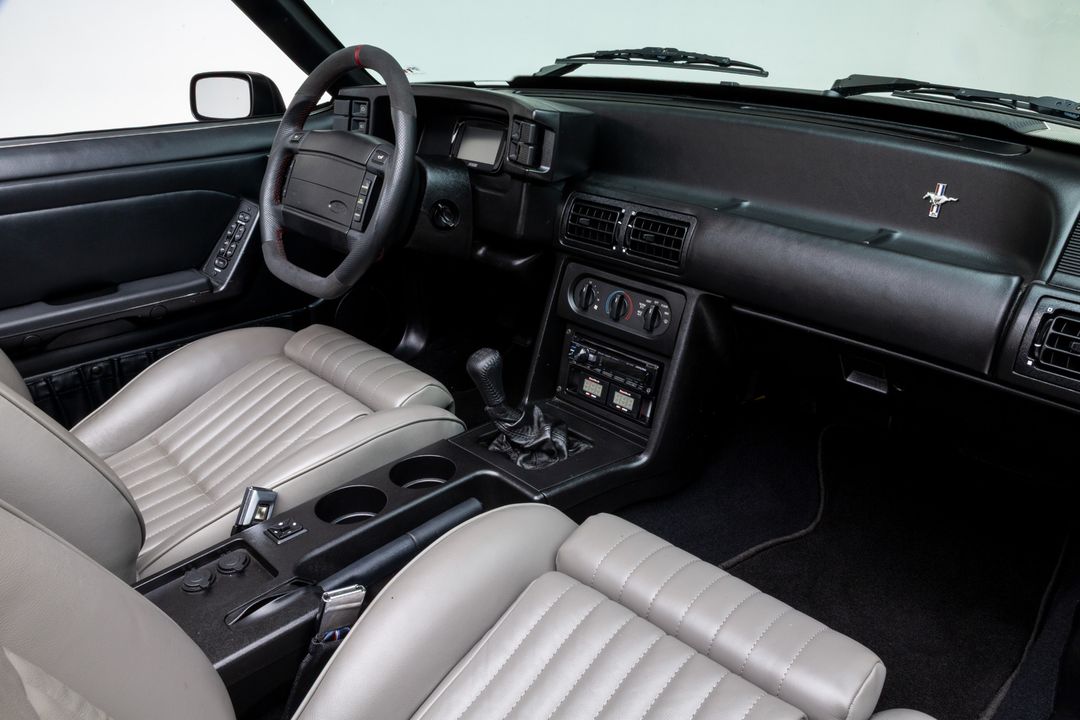 1990 Ford Mustang