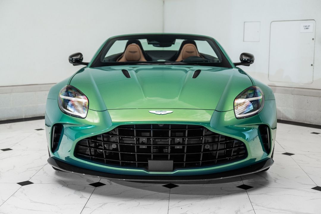 2026 ASTON MARTIN Vantage