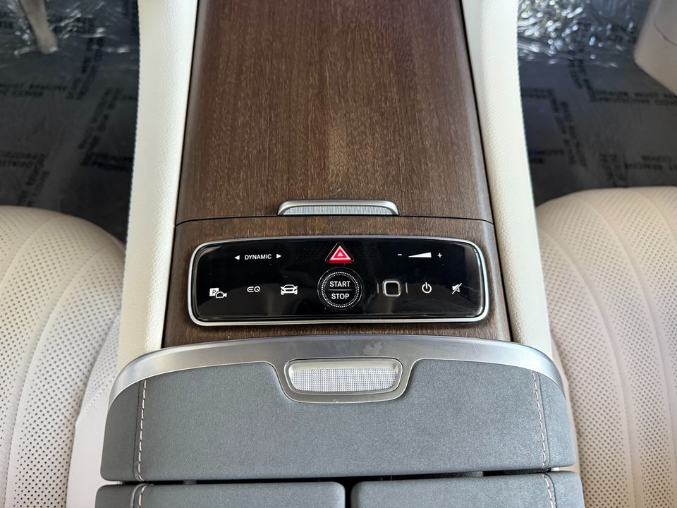 2024 Mercedes-Benz EQS
