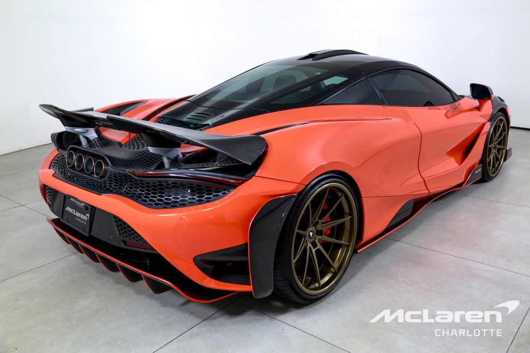 2021 McLaren 765LT