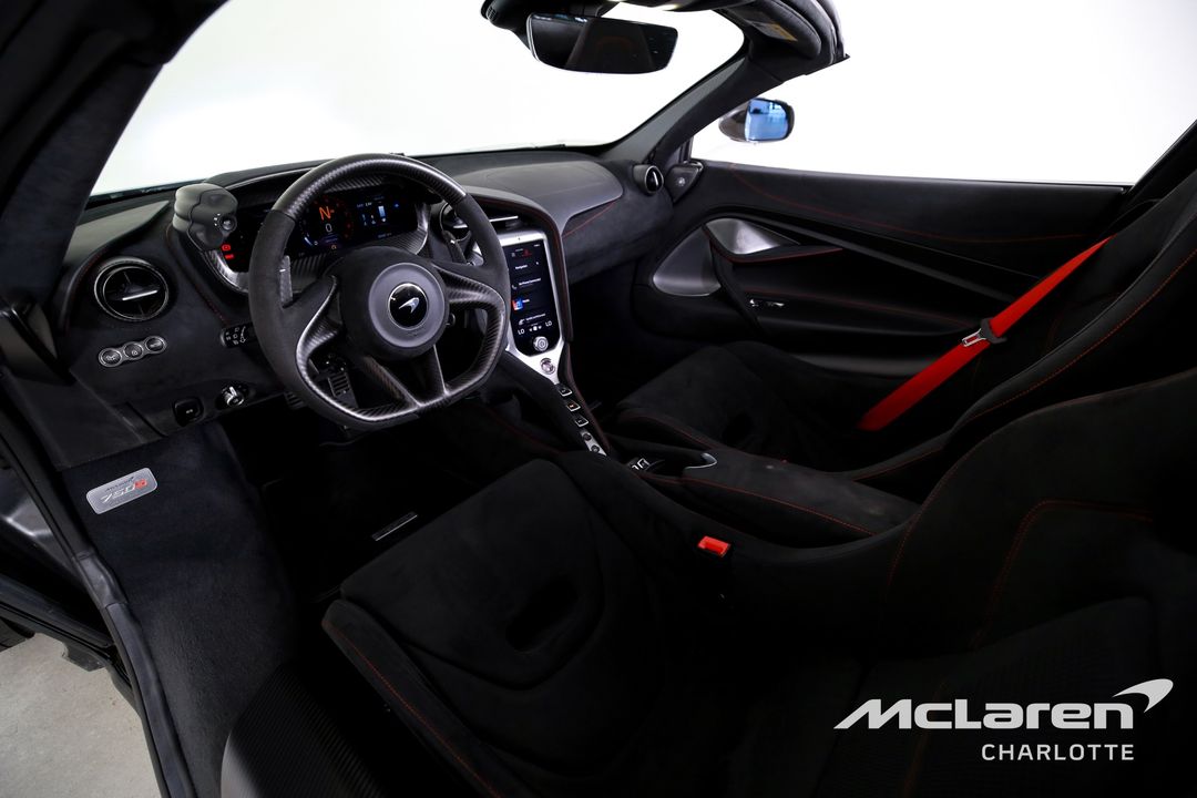 2024 McLaren 750S Spider