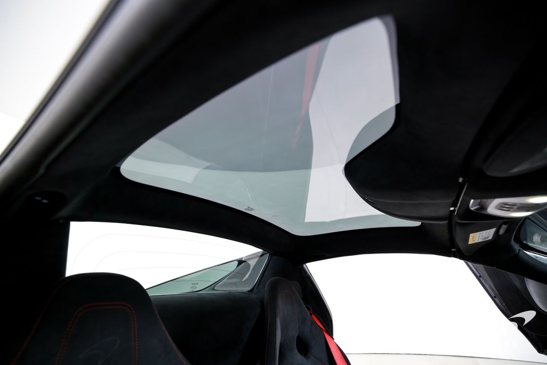 2024 McLaren 750S Spider