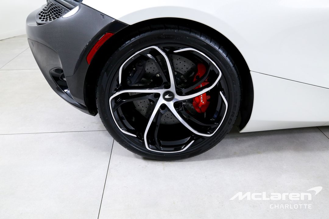 2024 McLaren 750S Spider