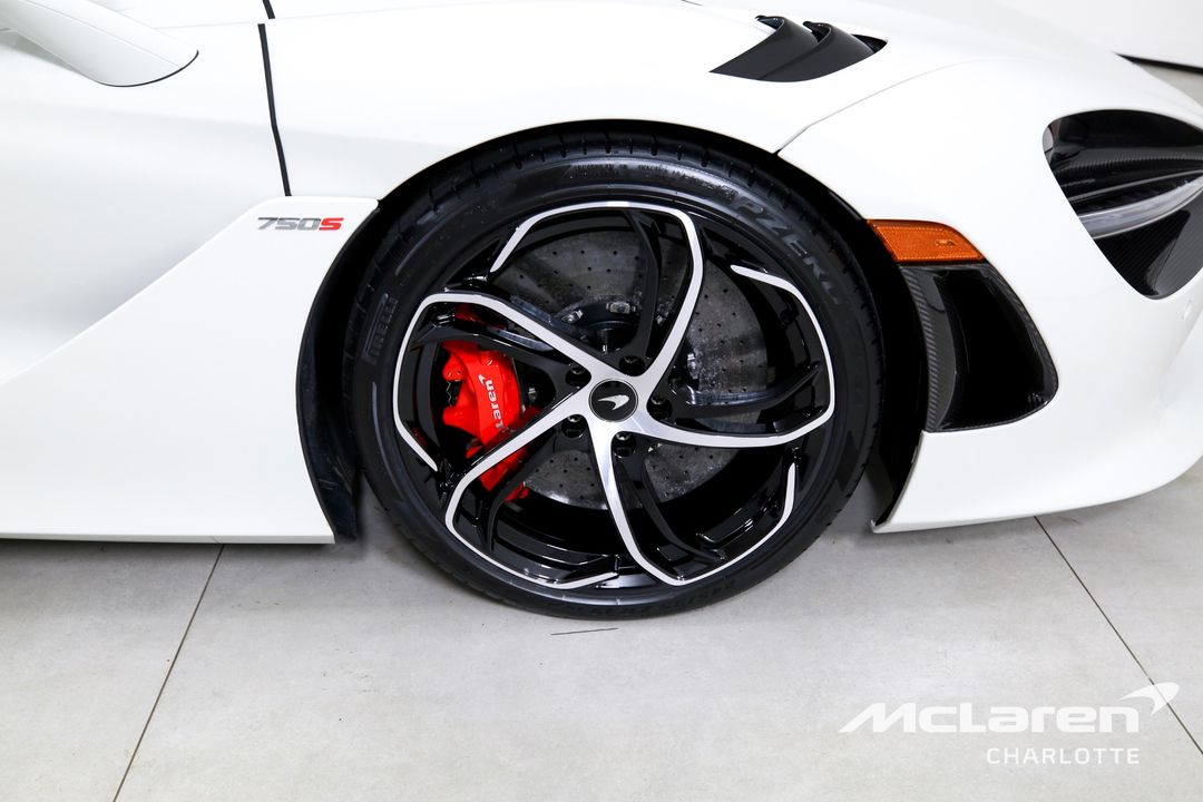 2024 McLaren 750S Spider