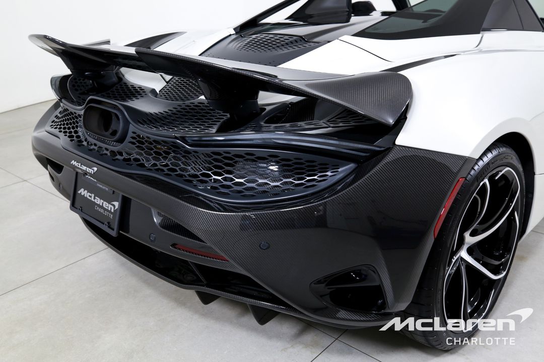 2024 McLaren 750S Spider