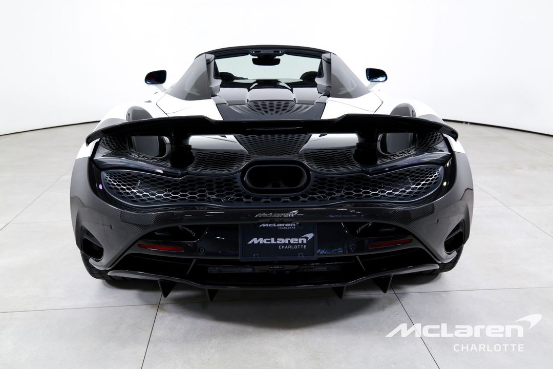 2024 McLaren 750S Spider