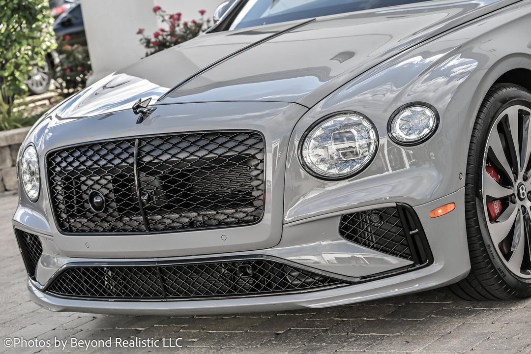 2025 Bentley Flying Spur