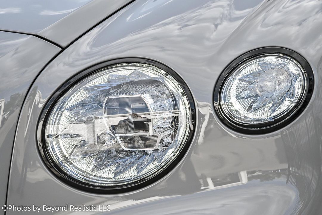 2025 Bentley Flying Spur