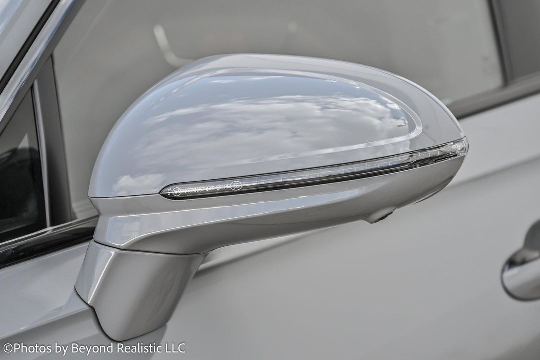 2025 Bentley Flying Spur