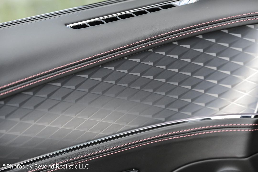 2025 Bentley Flying Spur