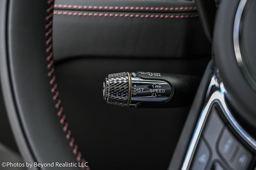 2025 Bentley Flying Spur