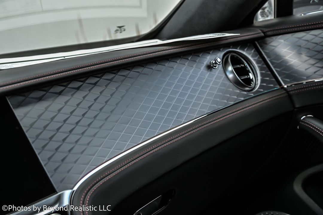 2025 Bentley Flying Spur