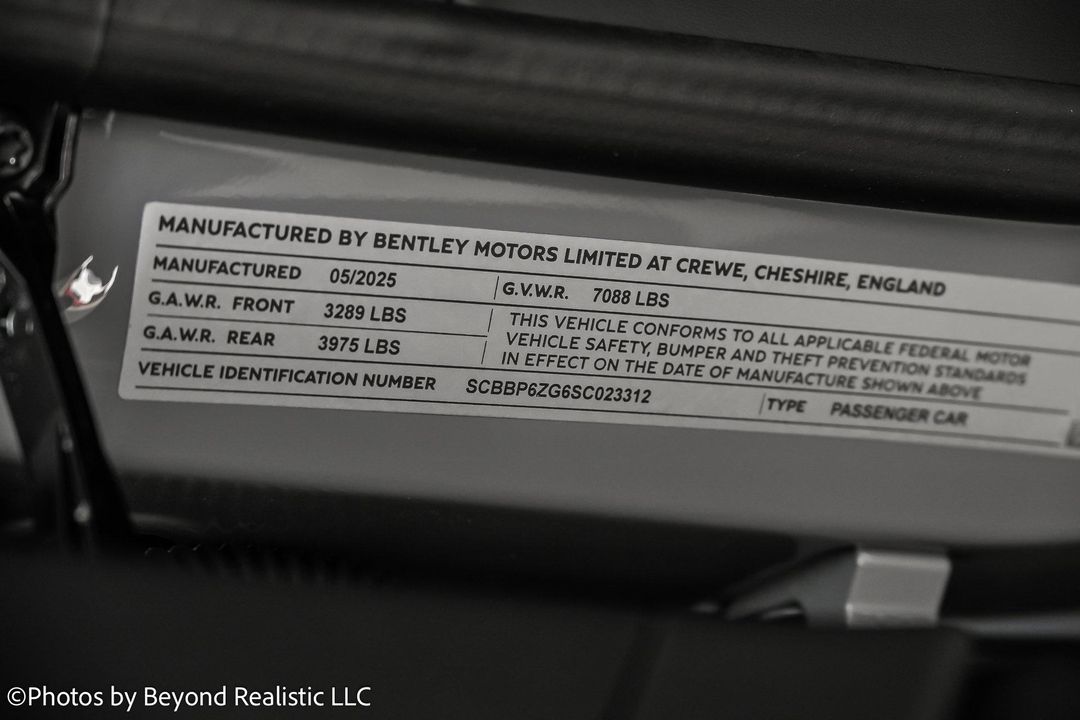 2025 Bentley Flying Spur