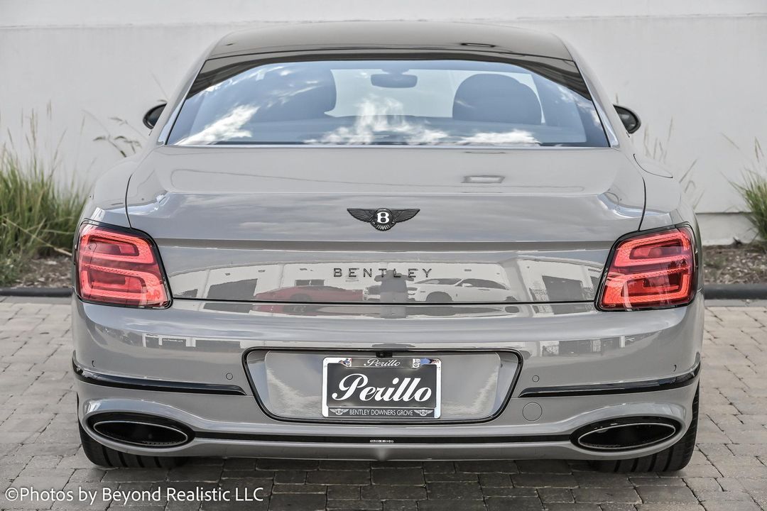 2025 Bentley Flying Spur