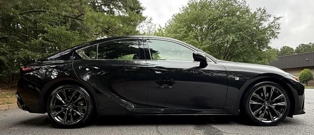 2022 Lexus IS