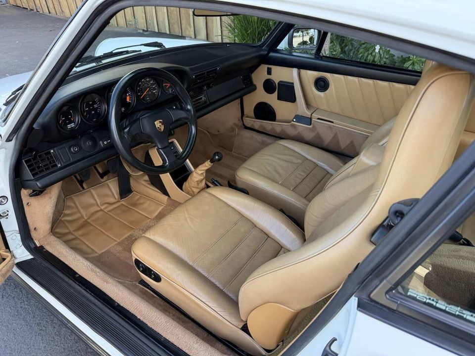 1989 Porsche 911
