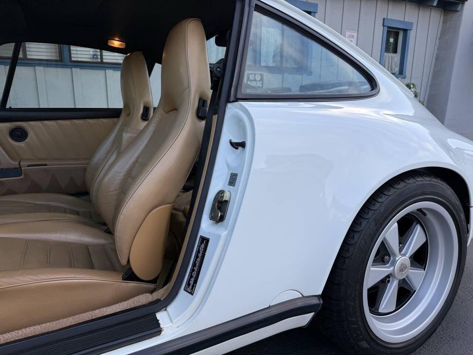 1989 Porsche 911