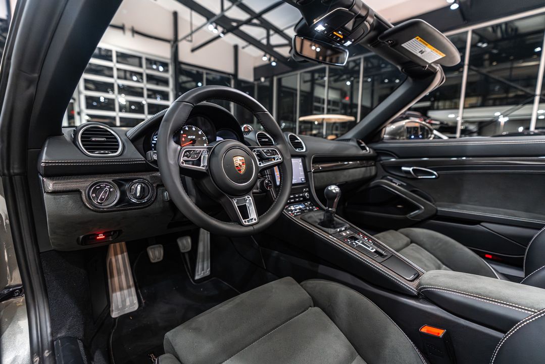 2025 Porsche 718 Boxster