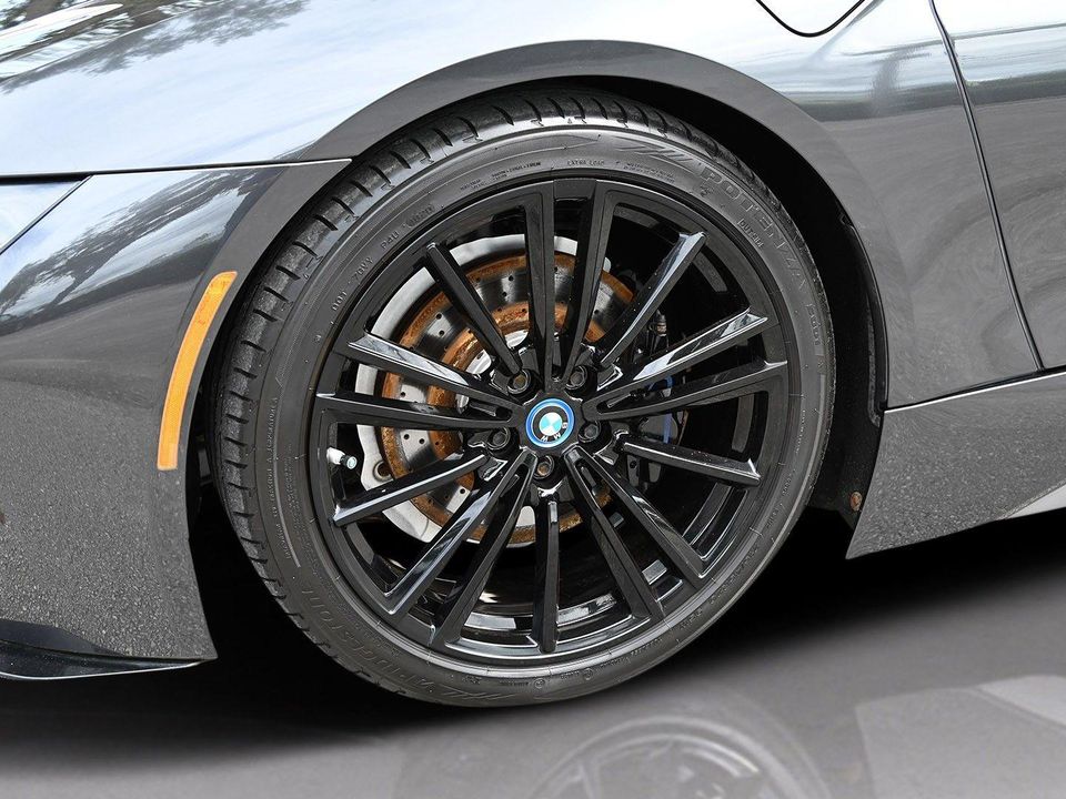 2019 BMW i8